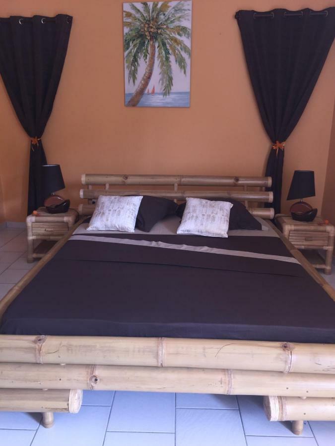 Villa O Fil de l'Eau à Pointe-Noire Extérieur photo